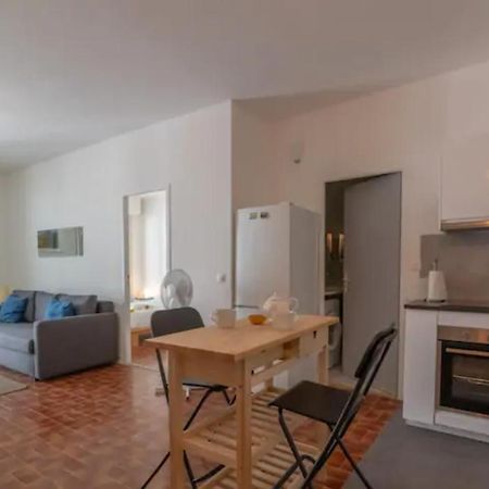 Grand Appartement Lumineux Pour 2 A 4 Personnes A Avignon Intra-Muros Wifi Gratuit Exterior photo