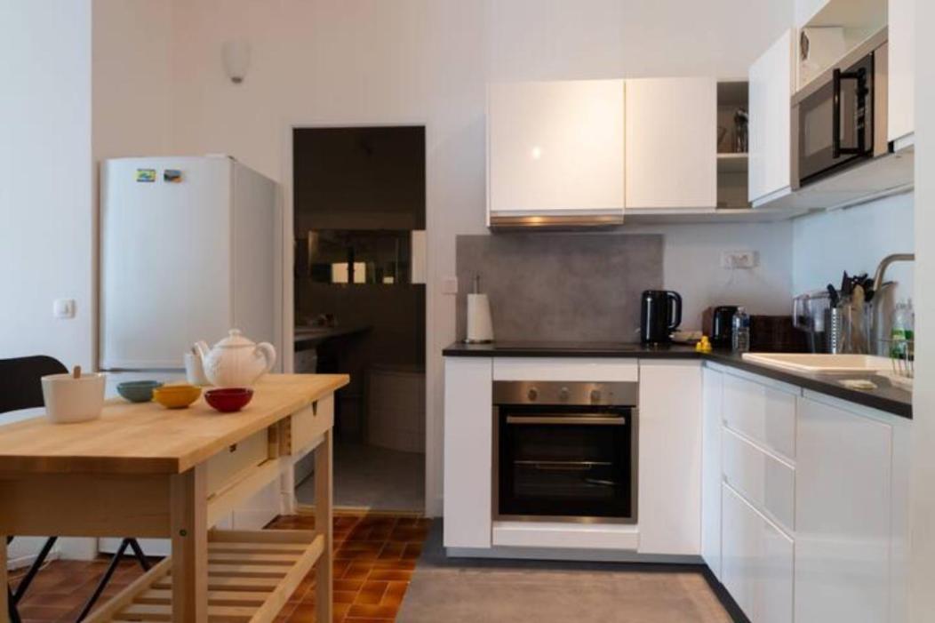 Grand Appartement Lumineux Pour 2 A 4 Personnes A Avignon Intra-Muros Wifi Gratuit Exterior photo