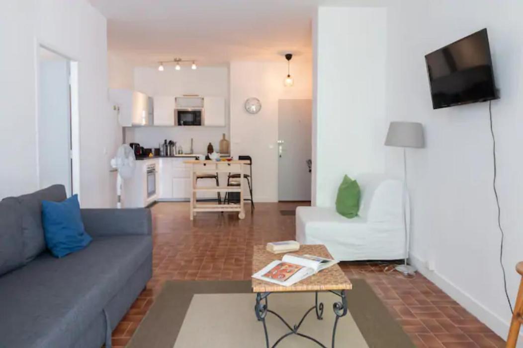 Grand Appartement Lumineux Pour 2 A 4 Personnes A Avignon Intra-Muros Wifi Gratuit Exterior photo